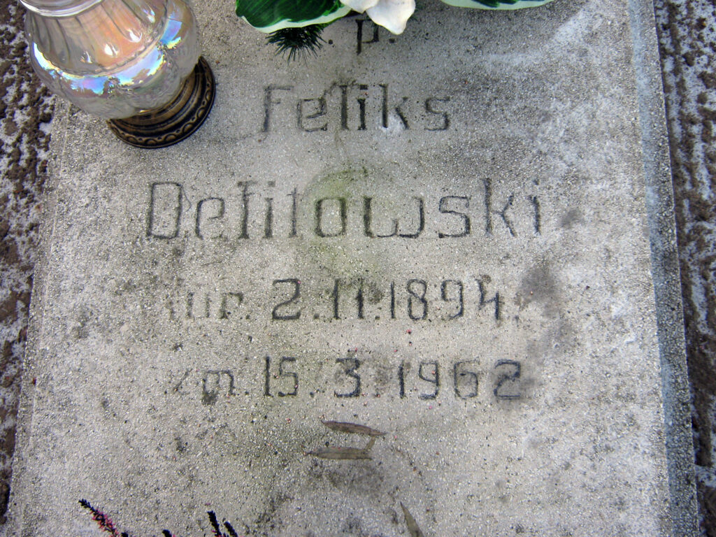 Felik Defitowski - cmentarz parafialny we Wrześni
(zdjęcie udostępnił Remigiusz Maćkowiak)