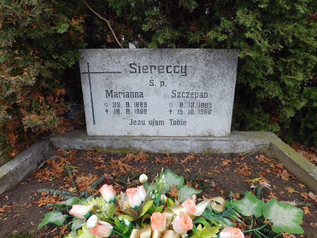 Szczepan Sierecki - cmentarz parafialny we Wrześni
(zdjęcie udostępnił Remigiusz Maćkowiak)
