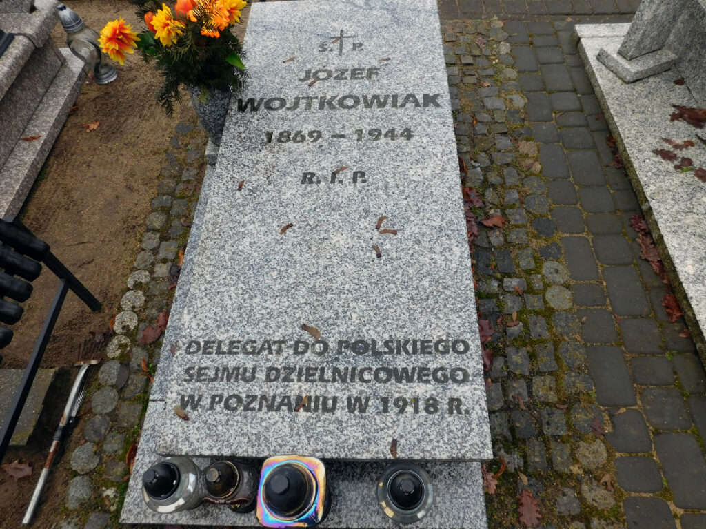Józef Wojtkowiak - cmentarz parafialny w Nekli
(zdjęcie udostępnił Remigiusz Maćkowiak)
