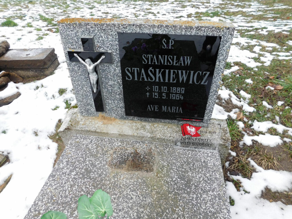 Stanisław Staśkiewicz - cmentarz parafialny w Sokolnikach
(zdjęcie udostępnił Remigiusz Maćkowiak)