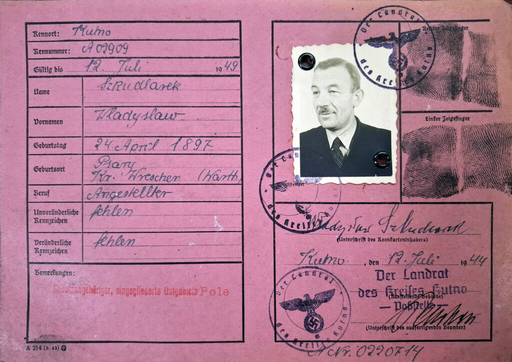 Władysław Szkudlarek (źródło: Archiwum Państwowe w Poznaniu Oddział w Gnieźnie, Karty ewidencyjne mieszkańców powiatu wrzesińskiego z okresu II wojny światowej, sygn. 1618, dokument udostępnił Jarosław Dominik Górski)