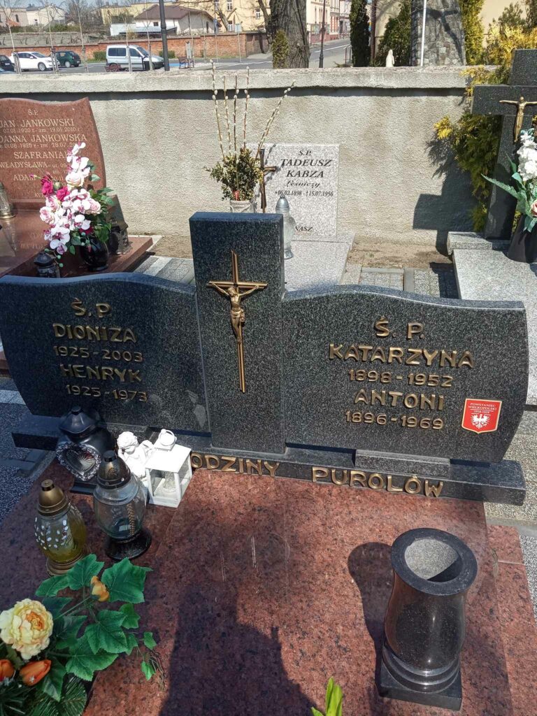 Antoni Purol - cmentarz parafialny w Strzałkowie (zdjęcie udostępnił Remigiusz Maćkowiak)