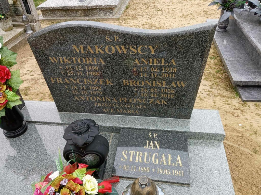Franciszek Makowski - cmentarz parafialny w Pięczkowie (zdjęcie udostępnił Remigiusz Maćkowiak)