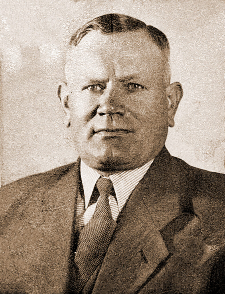 Edward Frąckowiak -  źródło: Archiwum Państwowe w Poznaniu Oddział w Gnieźnie, Karty ewidencyjne mieszkańców powiatu wrzesińskiego z okresu II wojny światowej, sygn. 306 (dokument udostępnił Jarosław Dominik Górski)