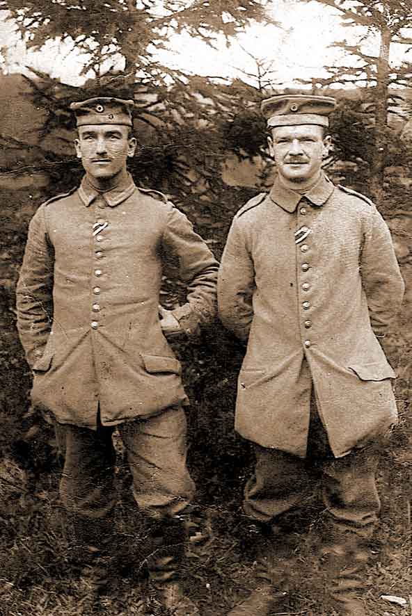 Edmund Genge (z lewej) i jego przyjaciel Maćkowiak (zdjęcie udostępnił Michał Pawełczyk)