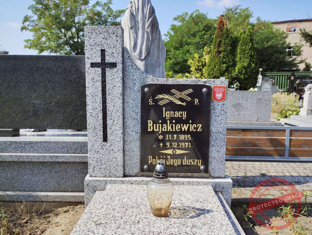 Ignacy Bujakiewicz - cmentarz parafialny we Wrześni (zdjęcie udostępnił Remigiusz Maćkowiak)