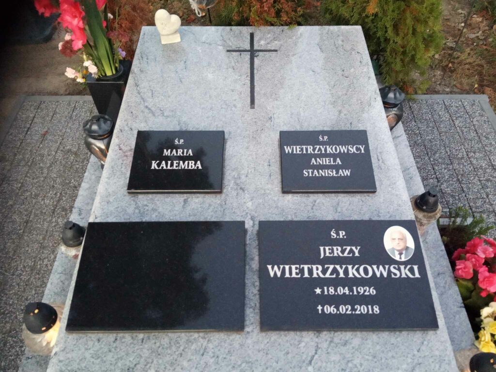 Stanisław Wietrzykowski - cmentarz parafialny we Wrześni (zdjęcie udostępnił Remigiusz Maćkowiak)