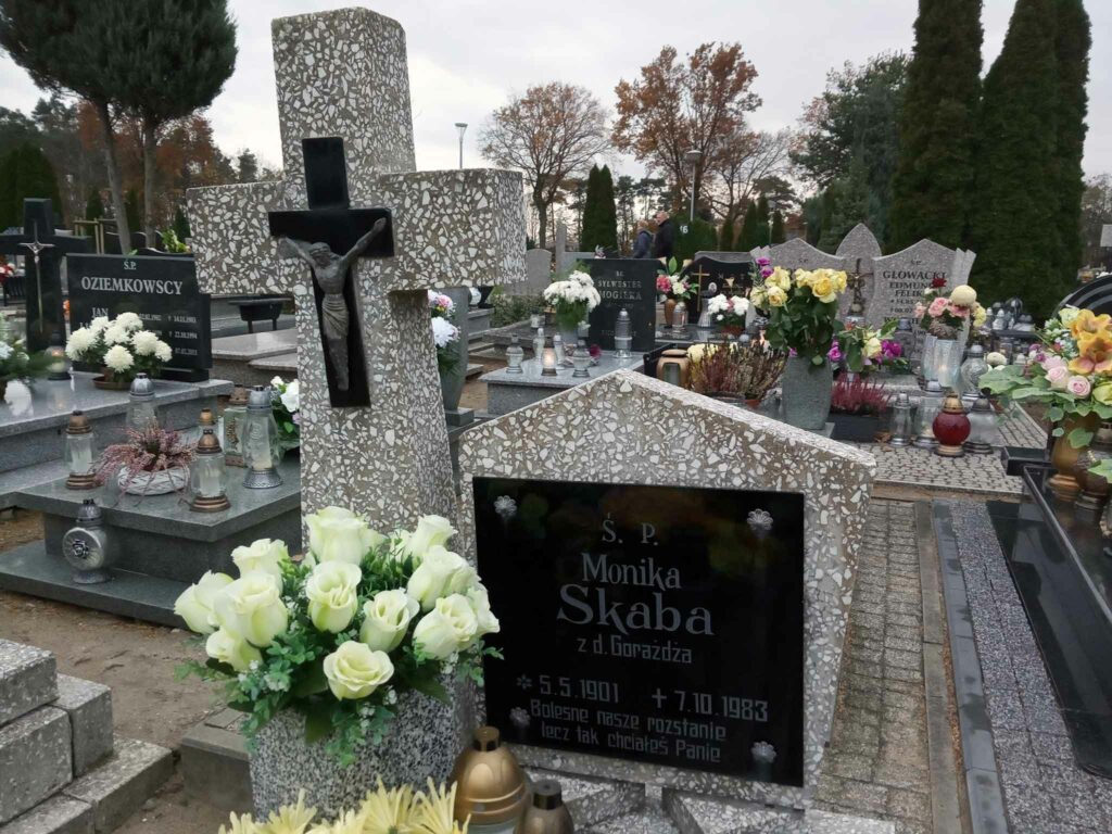 Minika Skaba - nieistniejący już grób na cmentarzu komunalnym we Wrześni (zdjęcie udostępnił Remigiusz Maćkowiak)