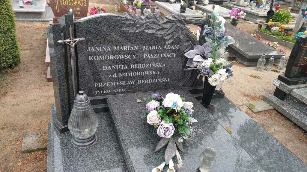 Adam Paszliński - cmentarz w Kicinie