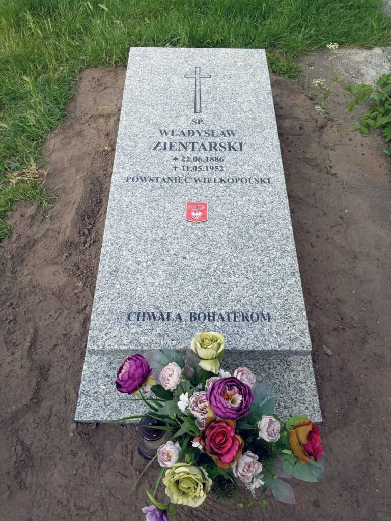 Władysław Zientarski - cmentarz parafialny we Wrześni (zdjęcie udostępnił Remigiusz Maćkowiak)