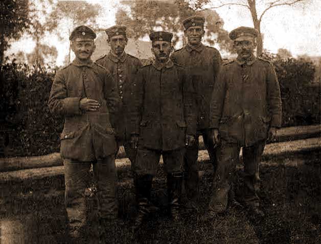 Michał Menes (w środku) - zdjęcie udostępnił Eugeniusz Kiczka