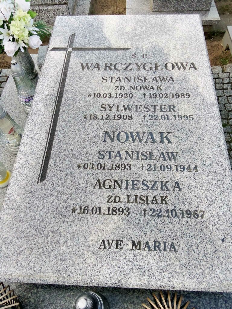 Stanisław Nowak - cmentarz parafialny w Orzechowie (zdjęcie udostępnił Remigiusz Maćkowiak)