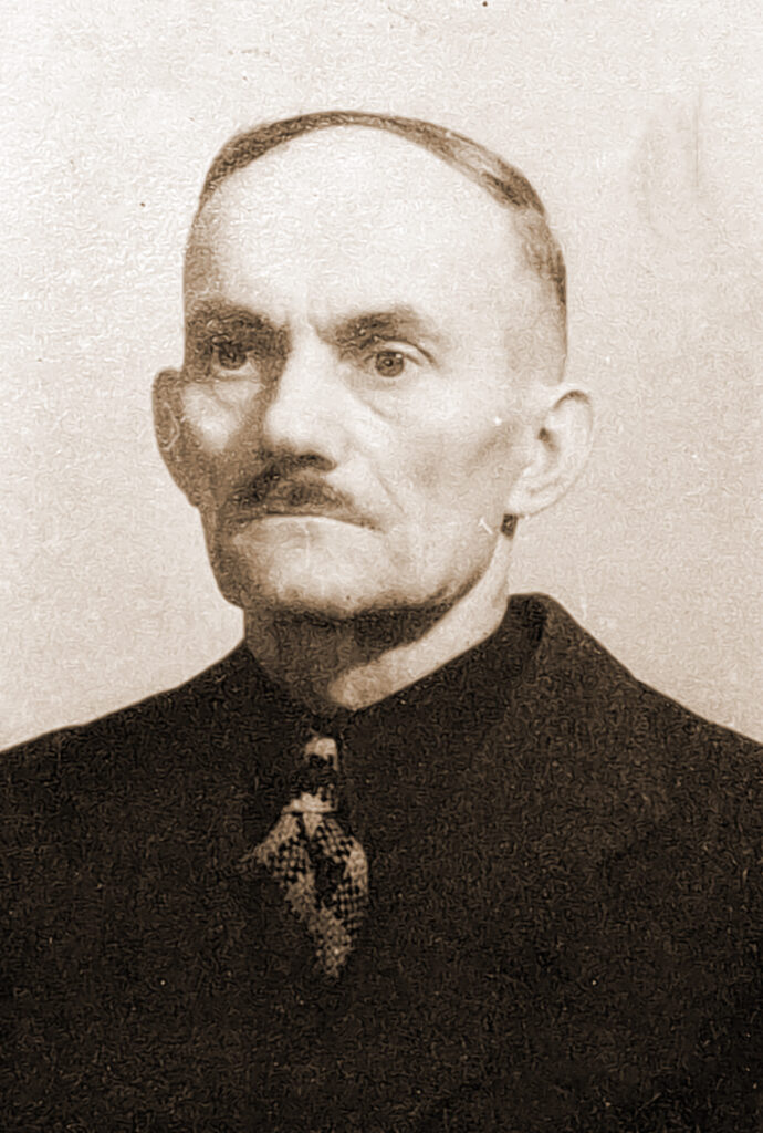 Mieczysław Izydorek - źródło: Archiwum Państwowe w Poznaniu Oddział w Gnieźnie, Karty ewidencyjne mieszkańców powiatu wrzesińskiego z okresu II wojny światowej, sygn. 511 (dokument udostępnił Jarosław Dominik Górski)