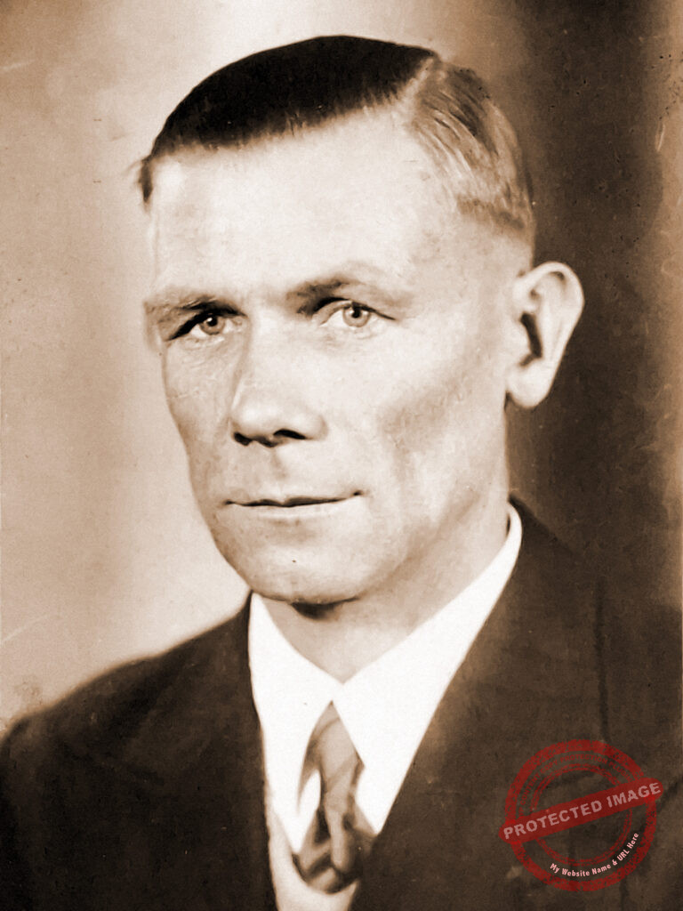 Jan Pluciński (dokument udostępnił Jarosław Dominik Górski), źródło: Archiwum Państwowe w Poznaniu Oddział w Gnieźnie, Karty ewidencyjne mieszkańców powiatu wrzesińskiego z okresu II wojny światowej, sygn. 1245.